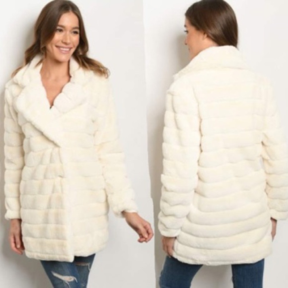 Faux Fur Collared, Long Buttoned Coat Ivory Large